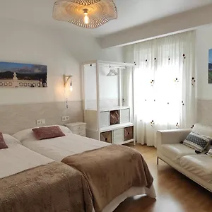 Apartment Kaixo Salegi Piso Centro 2h-salon-2wc-parking-ess02940, Zarautz